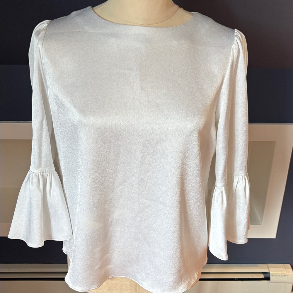 Alice + Olivia White top with ruffle accents